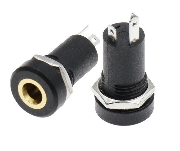 3.5mm Stereo socket Panel mount