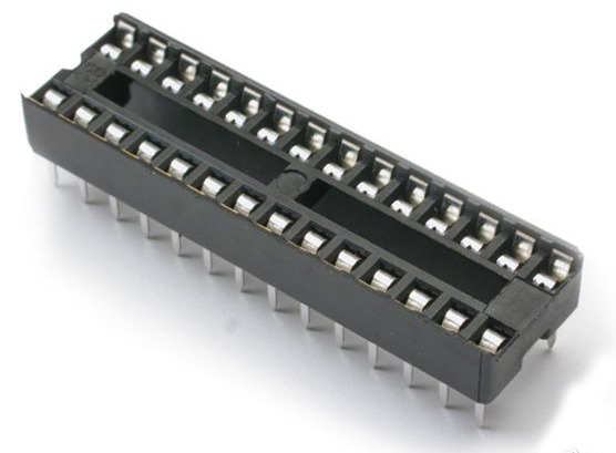 IC Socket 28 pin Skinny DIP