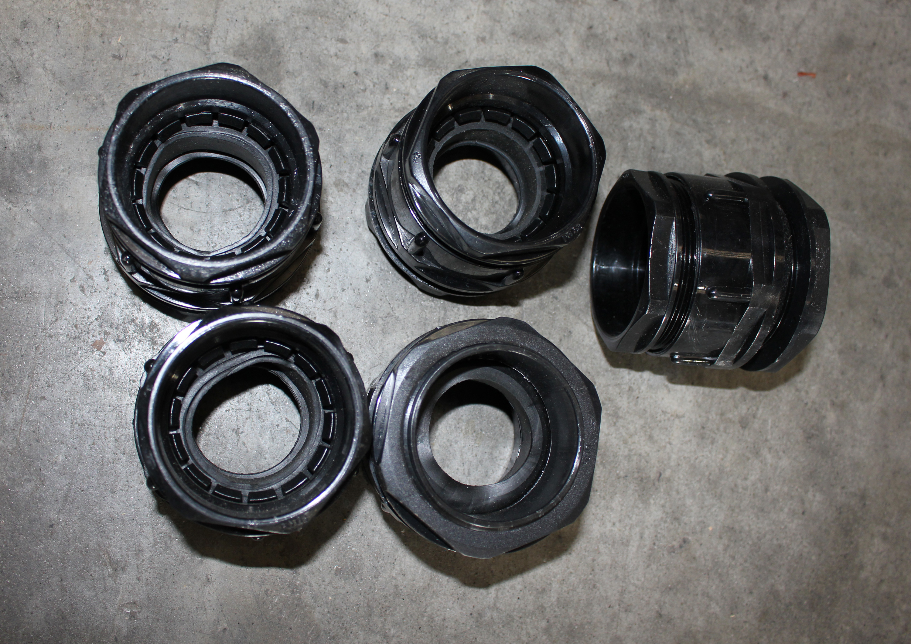 nylon cable gland - 60mm hole