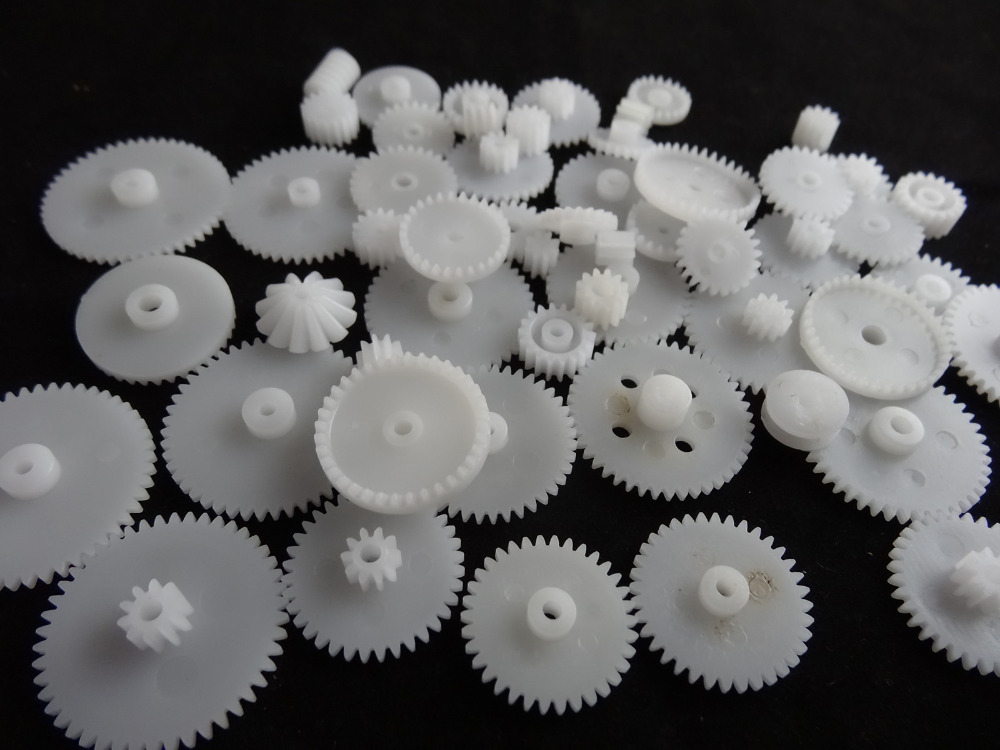 Plastic Gear Set - Mixed Expermenters Set 57 Types - Sound Division   Surplustronics