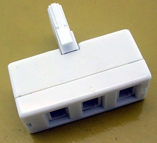 Telephone Triple Adaptor - BT Plug M-FFF 