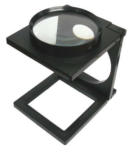 Magnifying Glass Fold Out