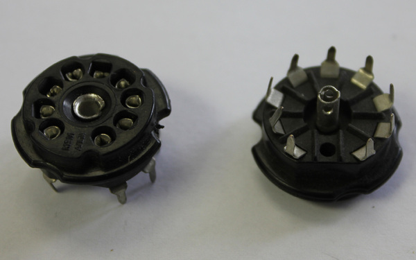 9 Pin black valve socket PCB