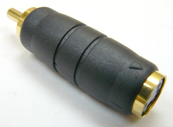 Video Adapter - S-VHS Female to RCA Male